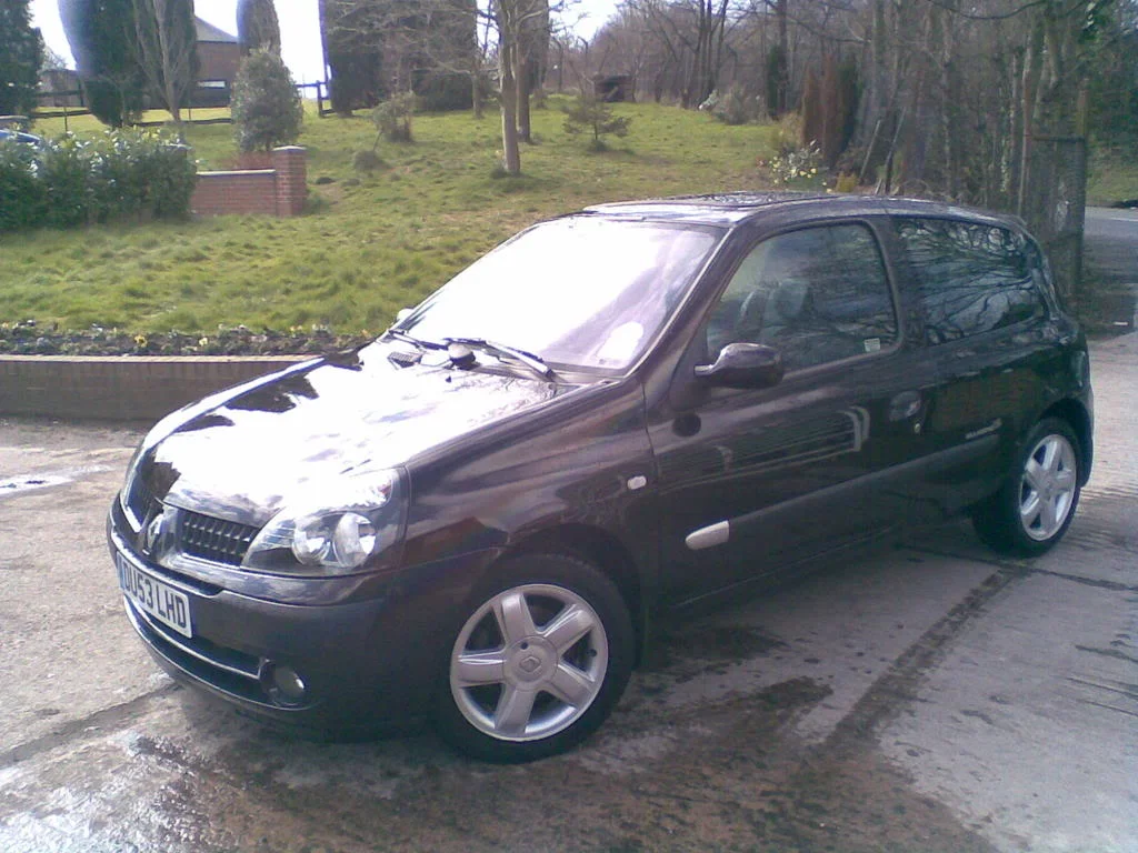 Clio2.webp