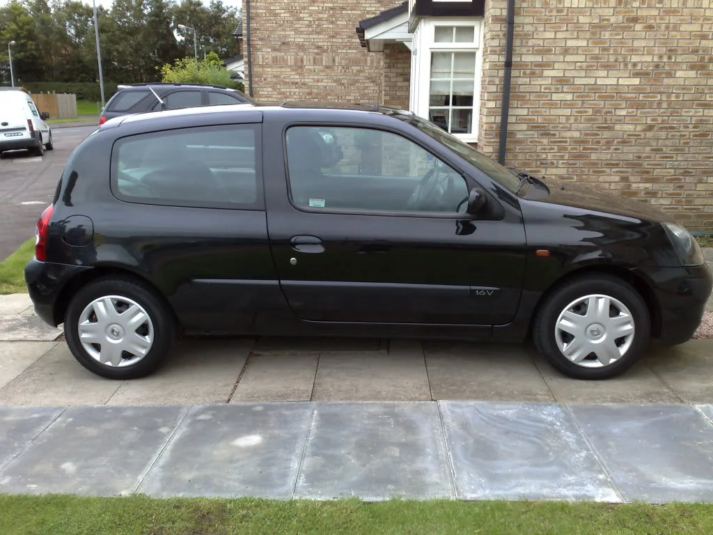 Clio2.webp