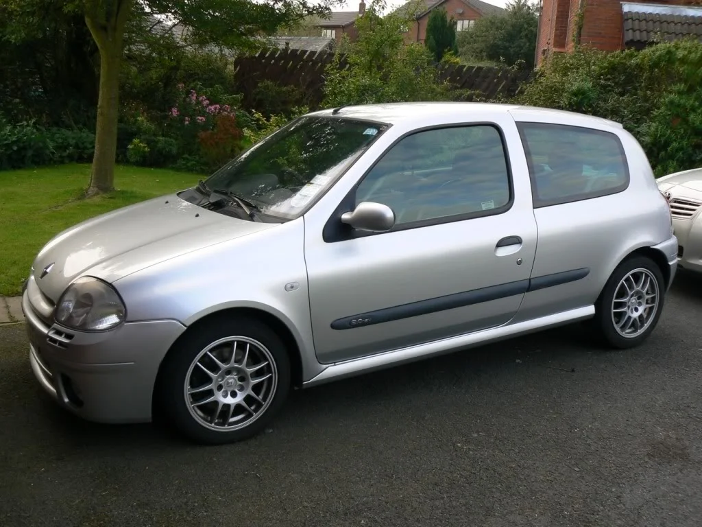clio2.webp