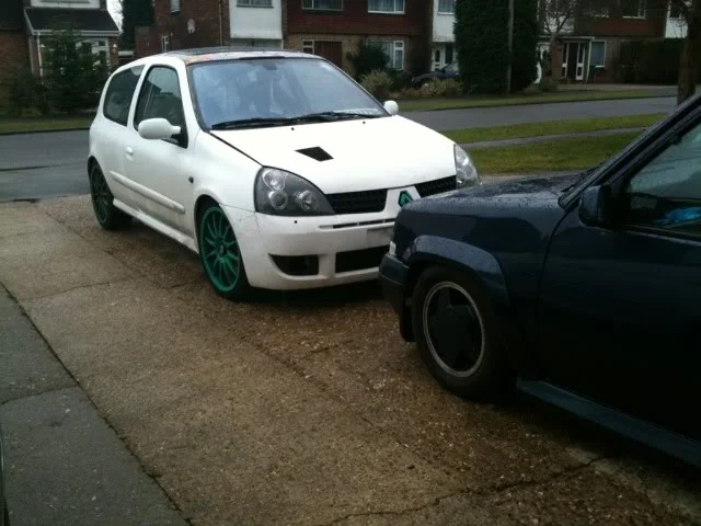 clio2.webp