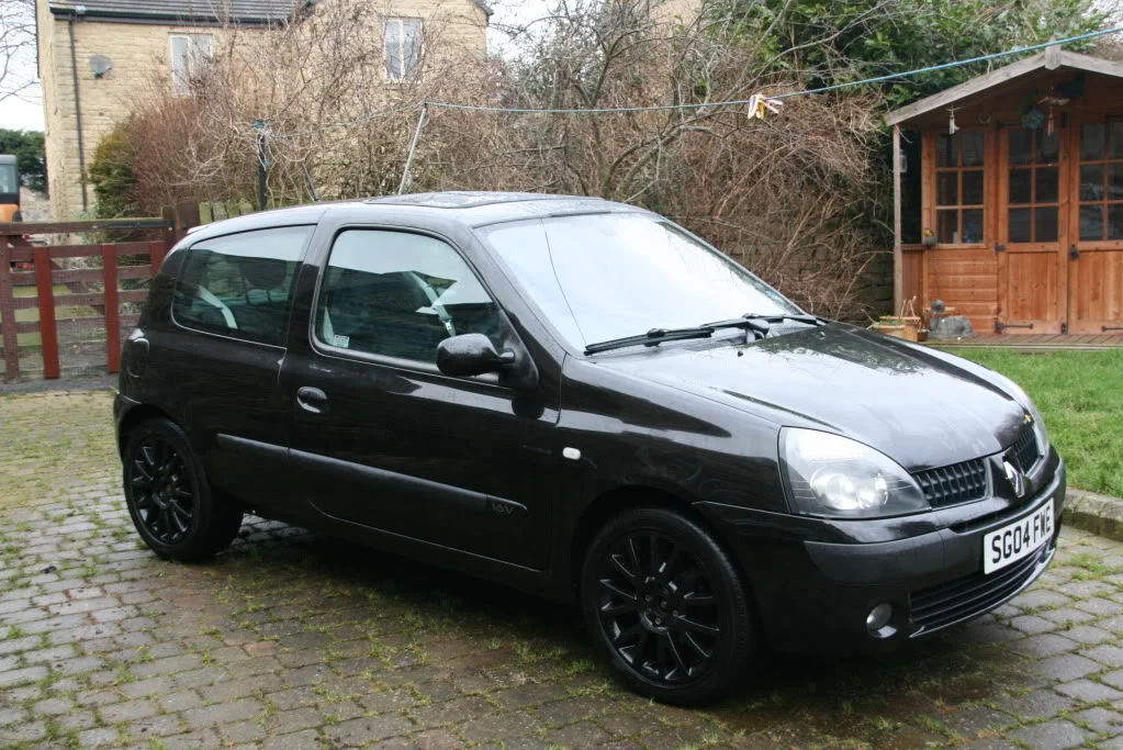 Clio2.webp