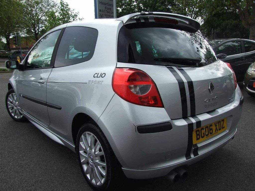 Clio2.webp