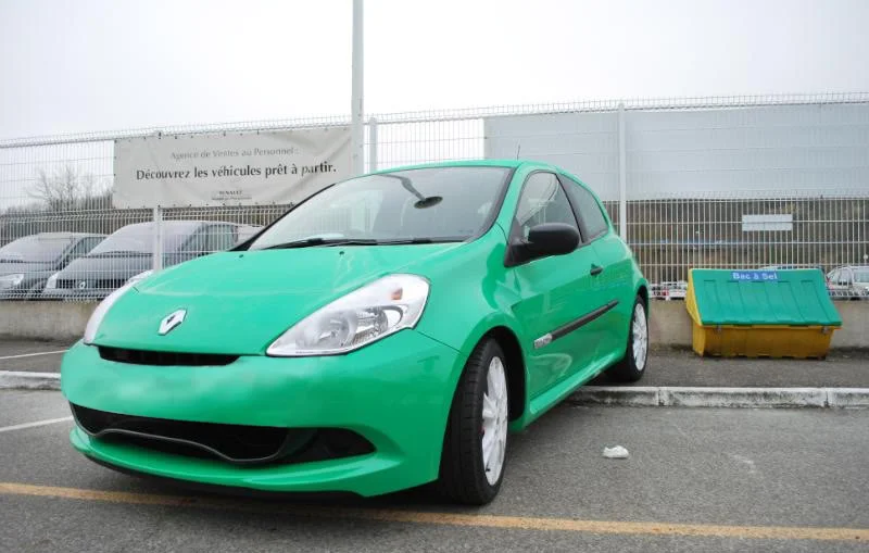 clio200.webp