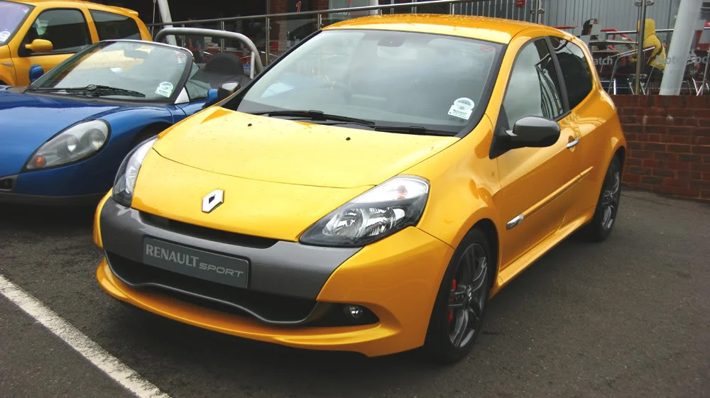 clio2001.webp
