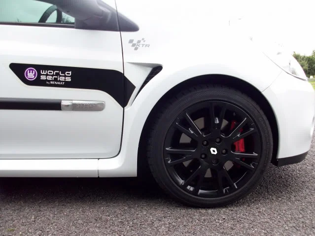 Clio205-1mod.webp