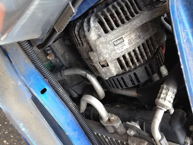 Clio27.jpg Clio27.jpg