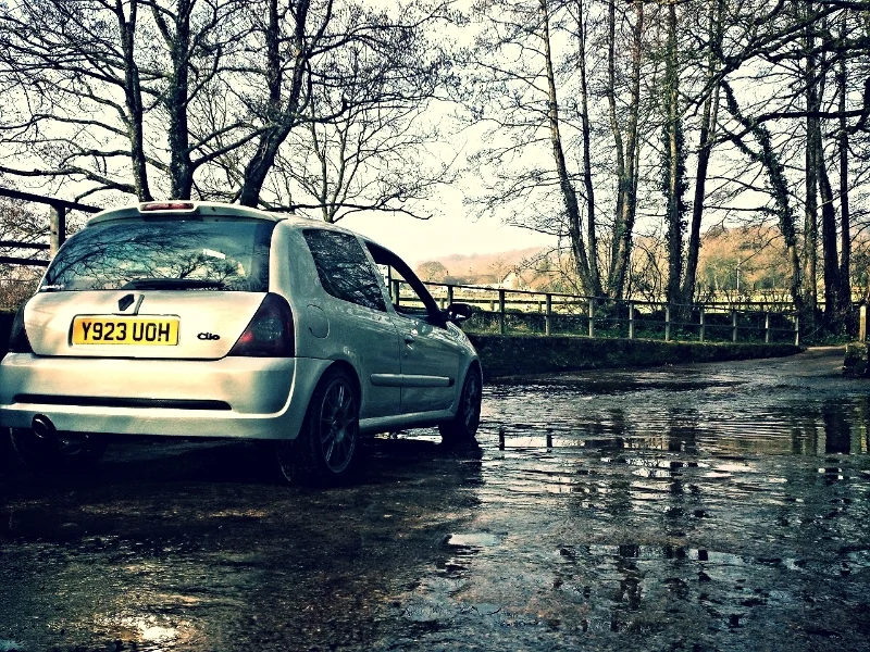 Clio2_zps7d022a04.webp