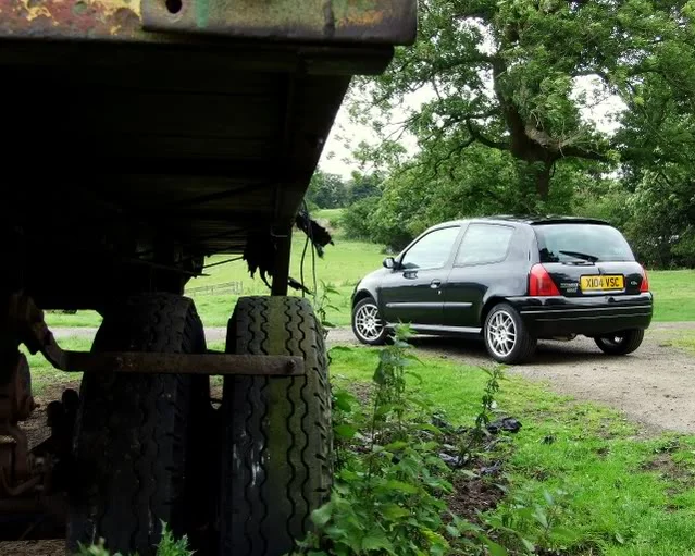 clio3-1.webp
