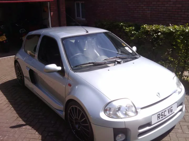clio3-1.webp