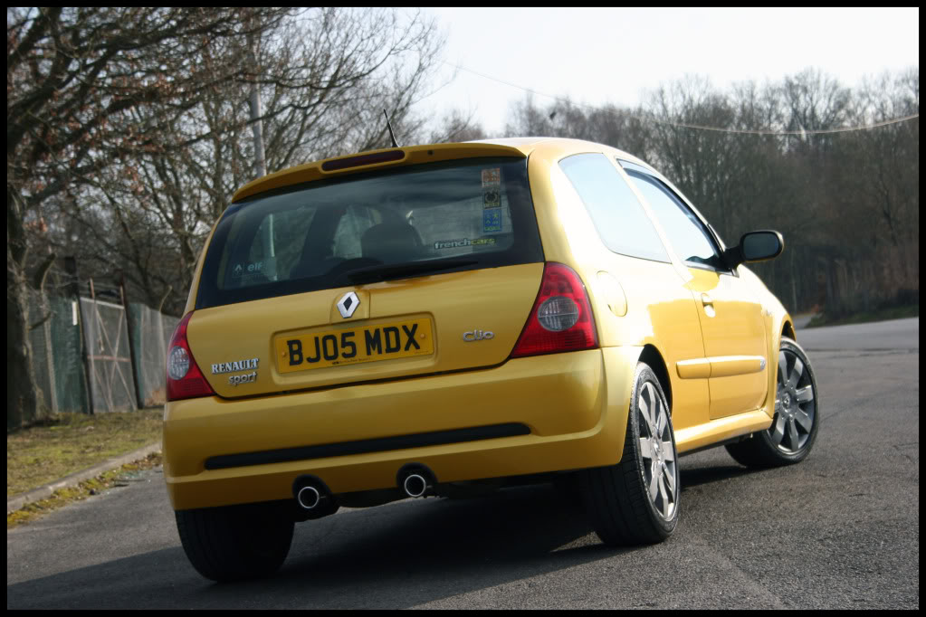 Clio3-2.jpg Clio3-2.jpg