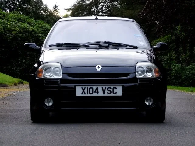 clio3-2.webp