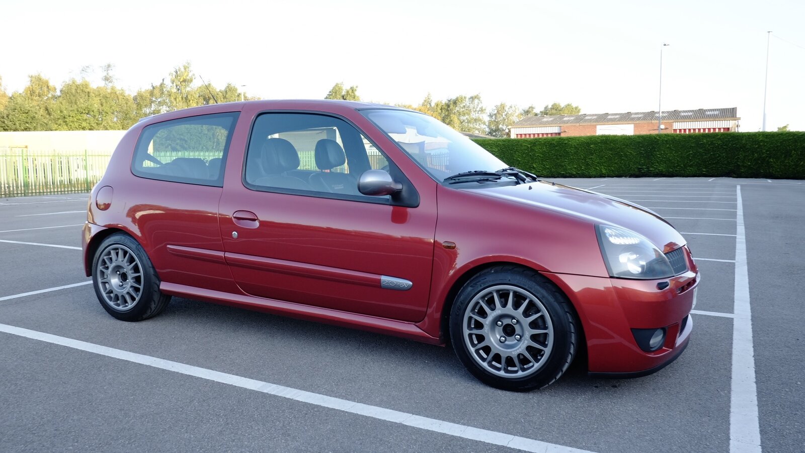 Clio3.jpg