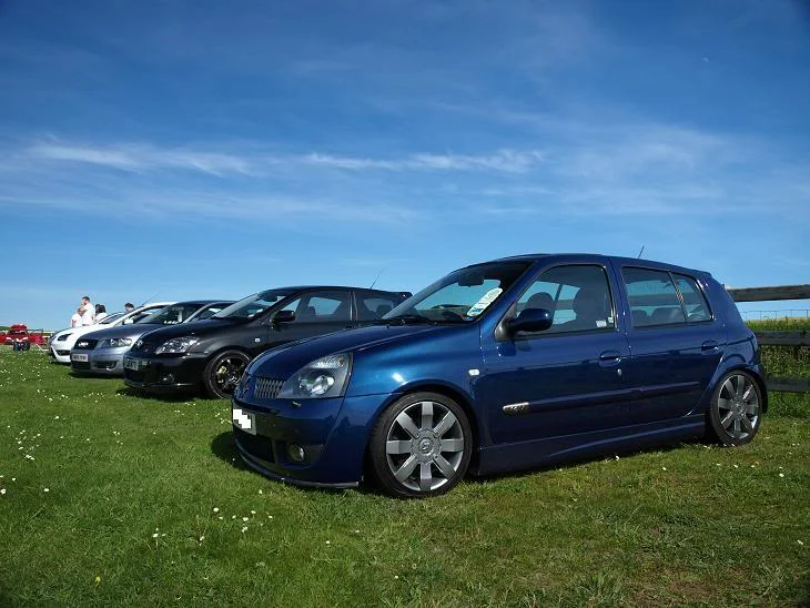 Clio3-magheracross.webp