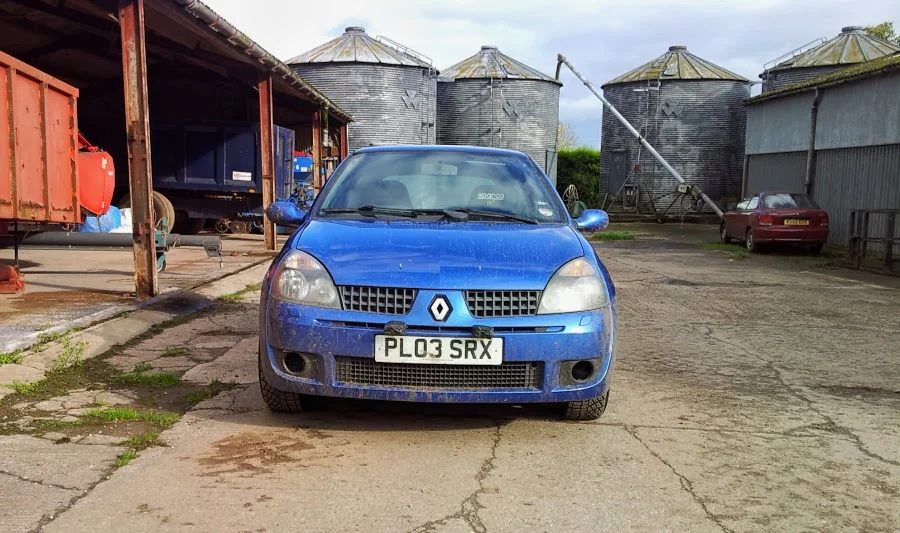 clio3.webp
