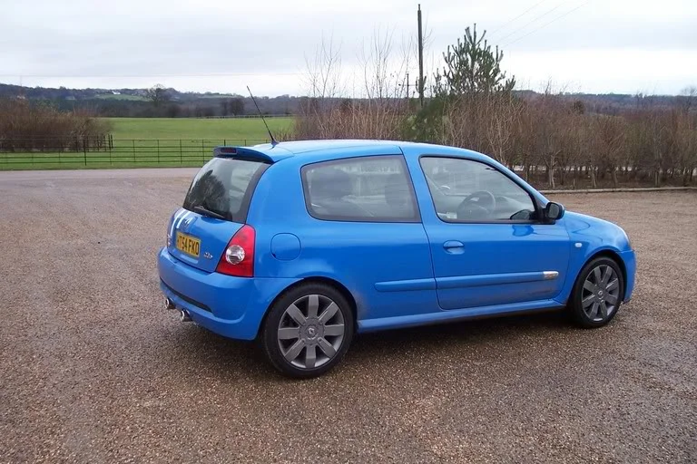 clio3.webp