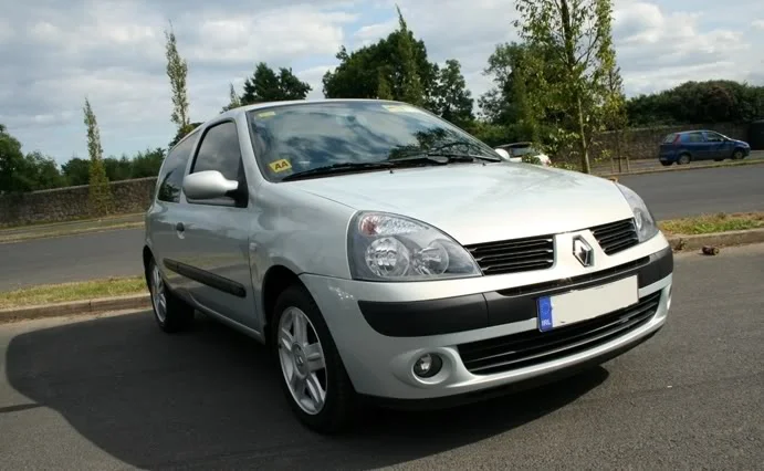 Clio3.webp