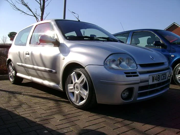clio3.webp