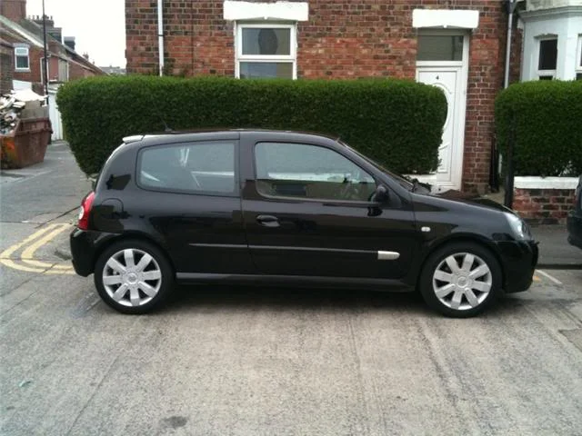 clio3.webp