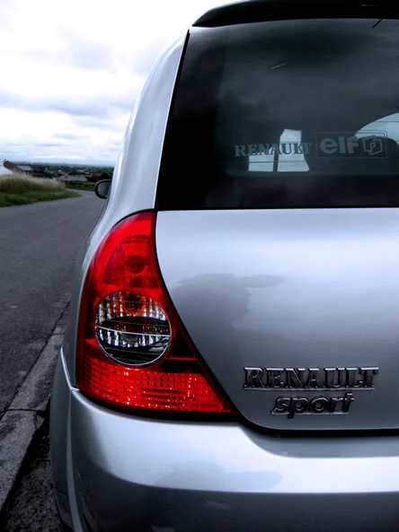 Clio3.webp