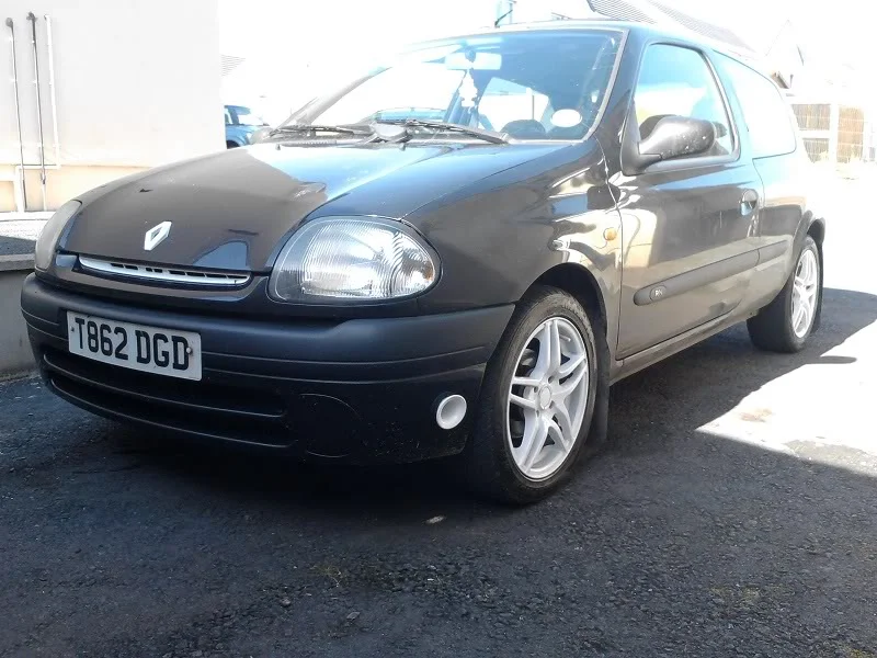 clio3.webp
