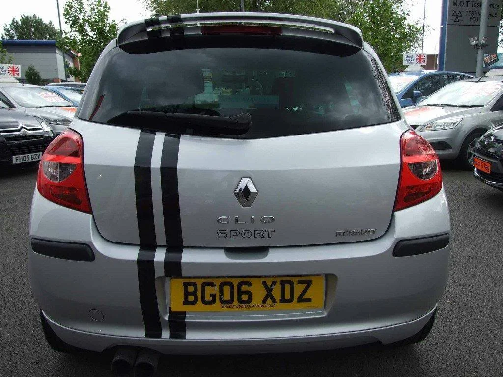 Clio3.webp