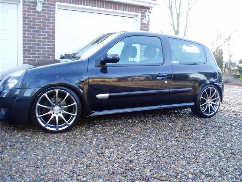 clio30Medium-1.jpg