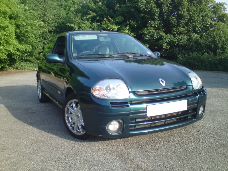clio33.jpg
