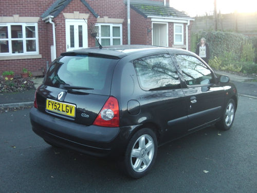 clio3_zpsc6cca98d.jpg