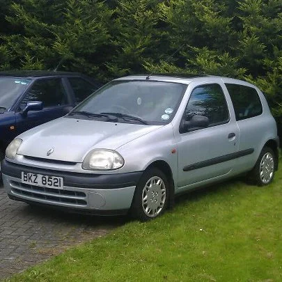 clio3_zpse04bdec4.webp