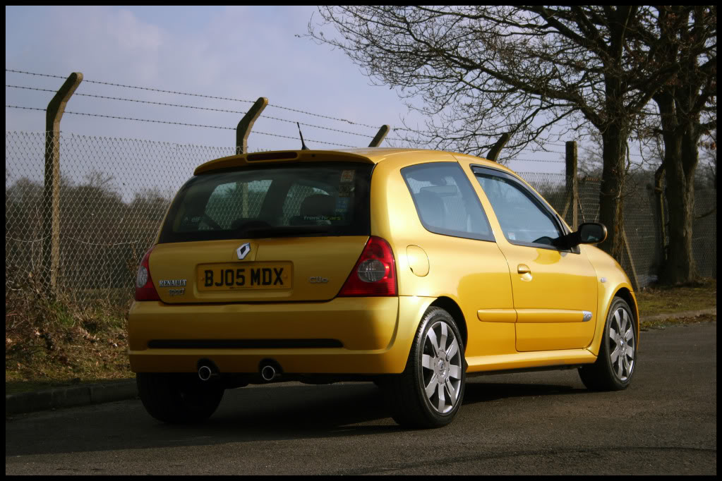 Clio4-1.jpg Clio4-1.jpg