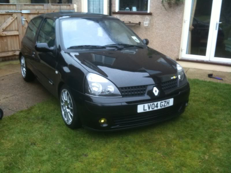 clio4.jpg clio4.jpg