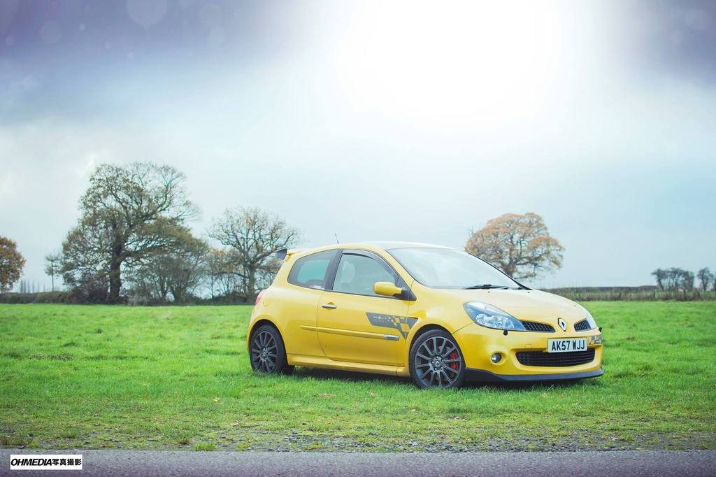 Clio4_zps32s08ok7.jpg