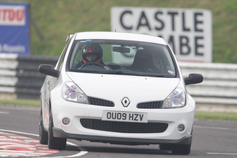Clio4_zpsd477f8d3.jpg