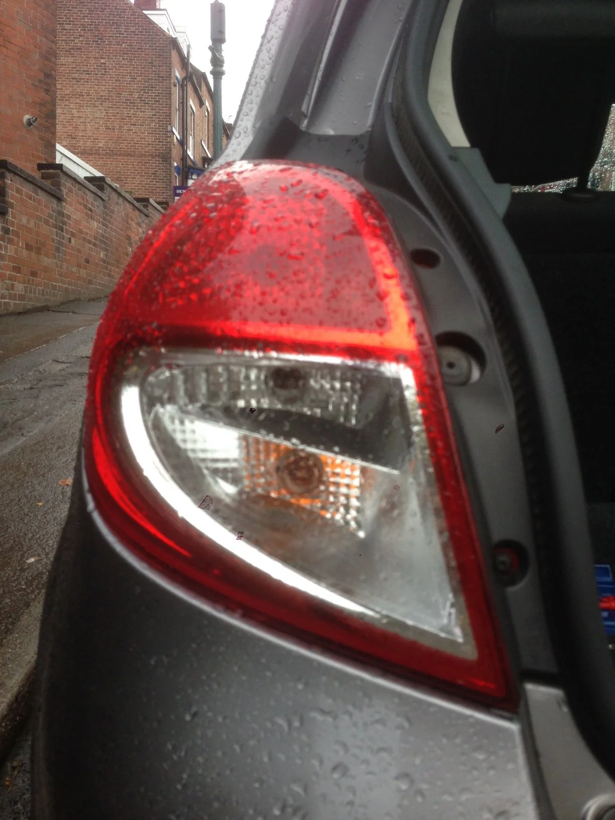 CLIO5.webp