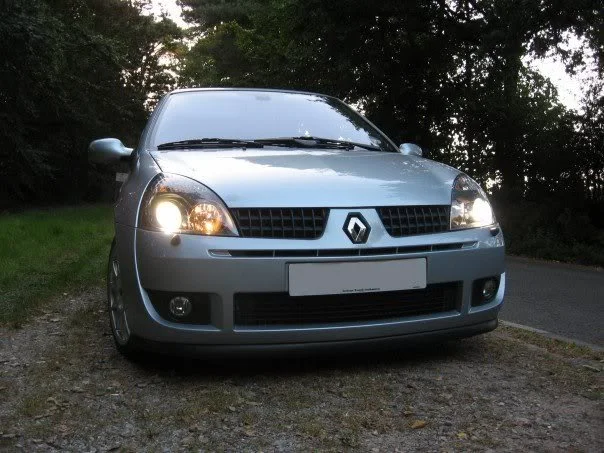 clio5.webp