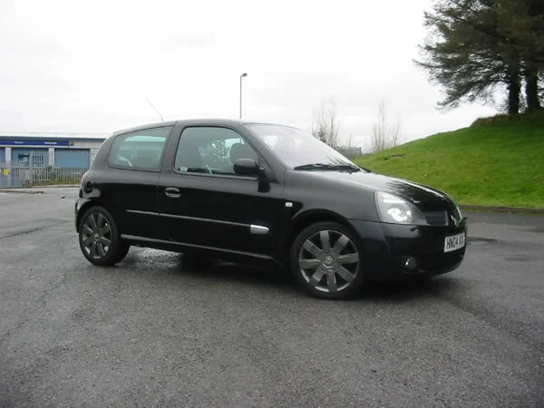 clio5.webp