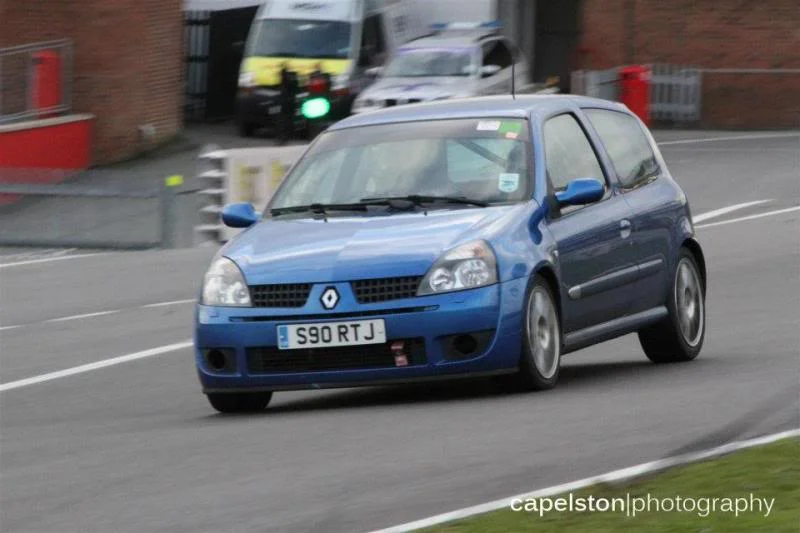 clio5.webp