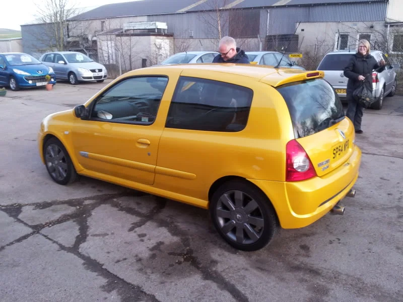 clio5.webp