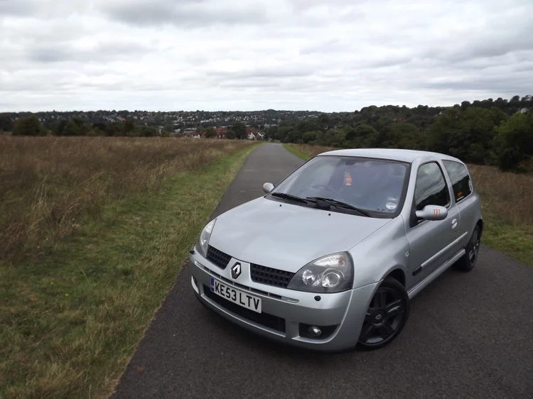 Clio5.webp