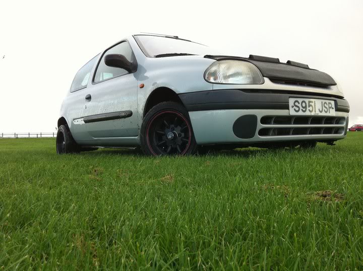 clio6.jpg