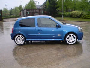 clio6.webp