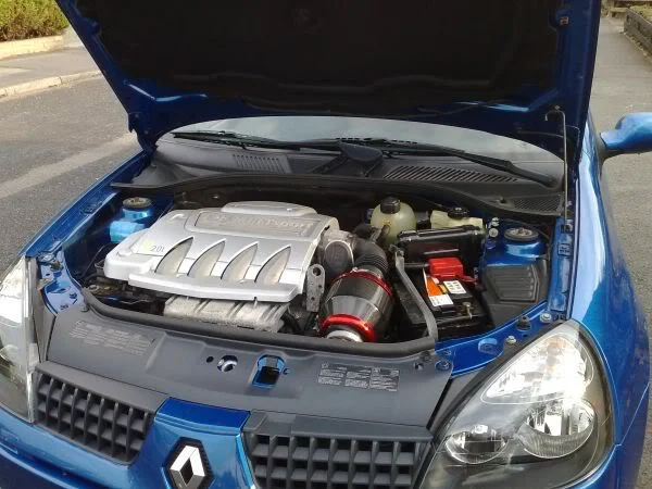 clio7.webp