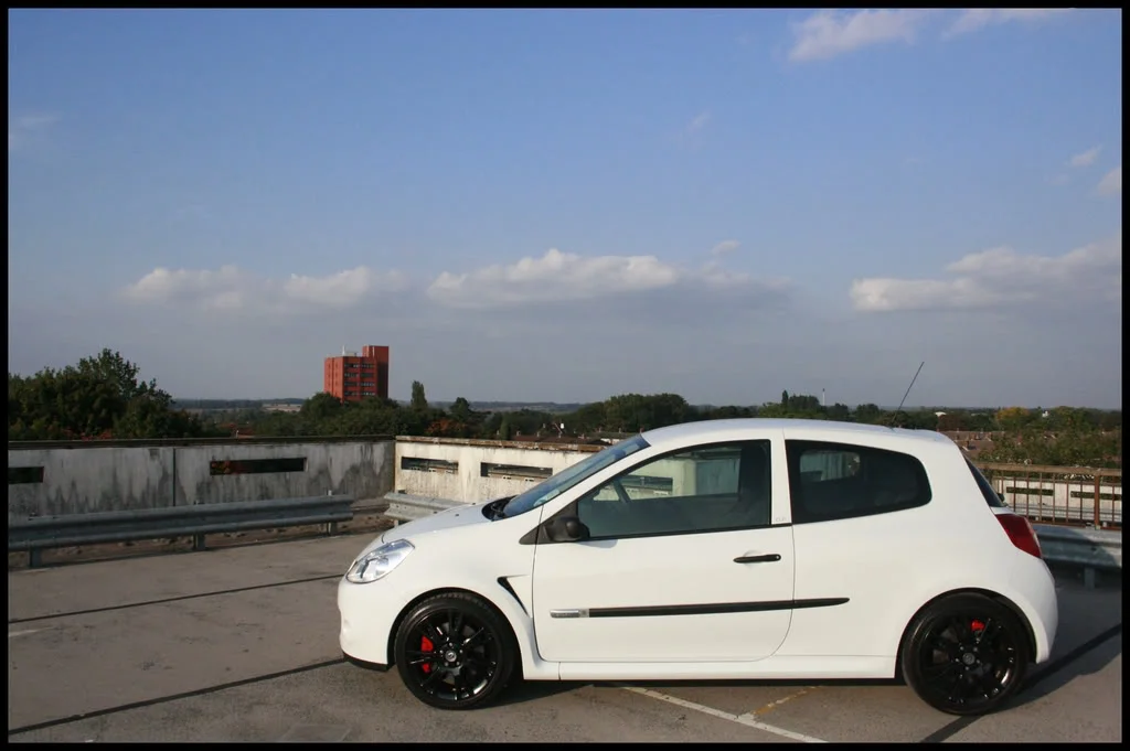 CLIO7.webp