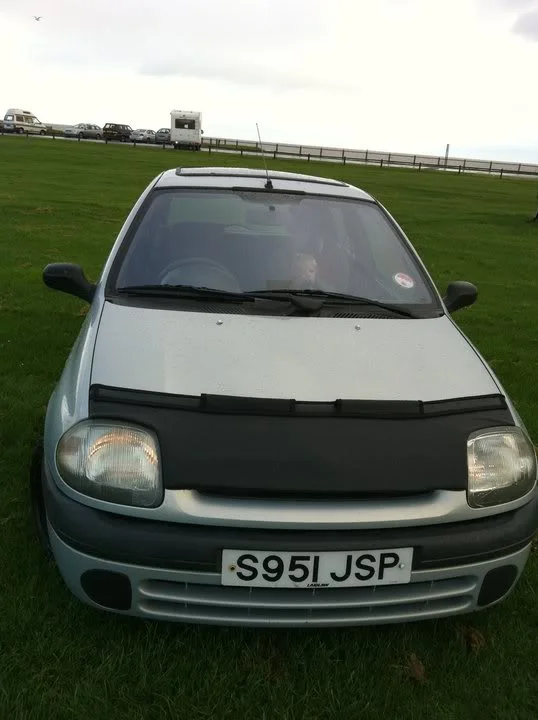 clio7.webp