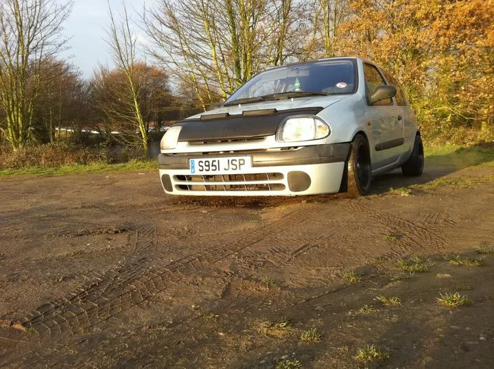 clio7.webp