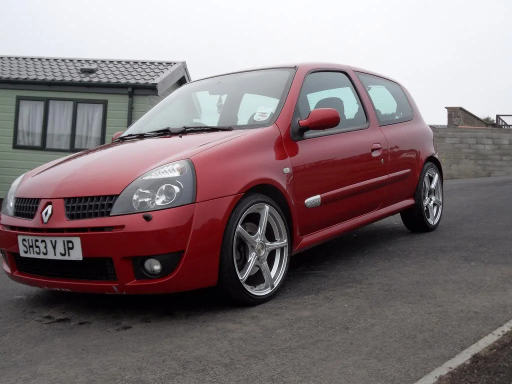 clio7.webp