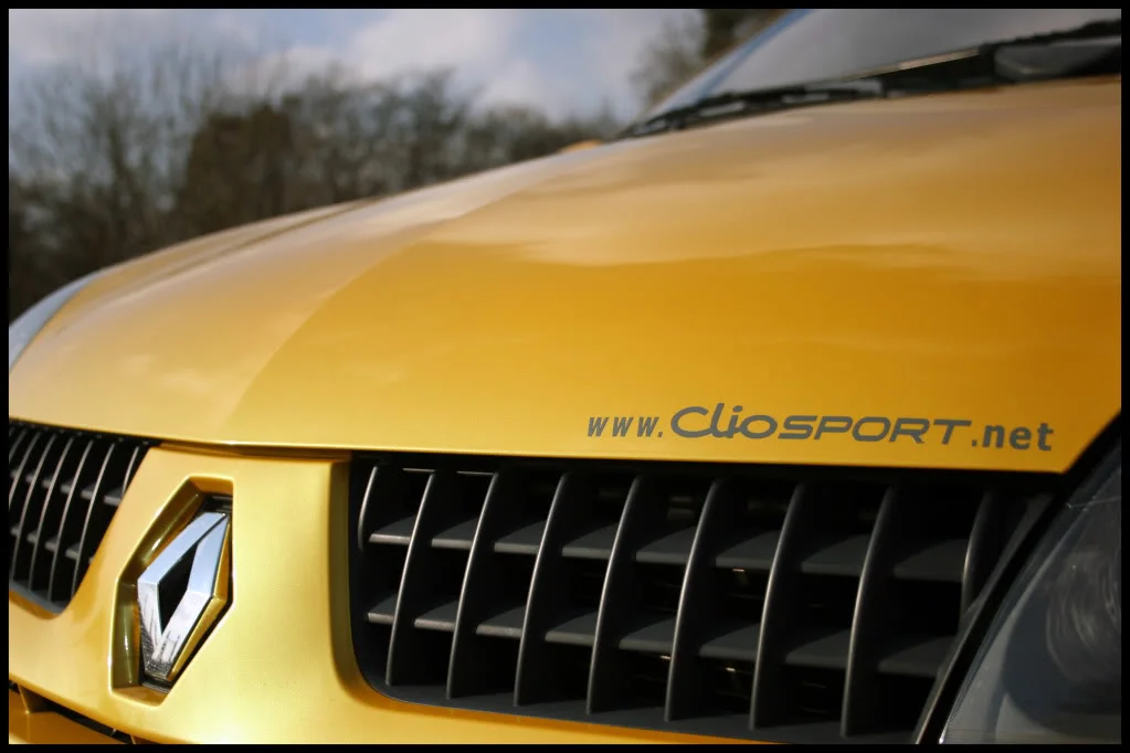 Clio7.webp