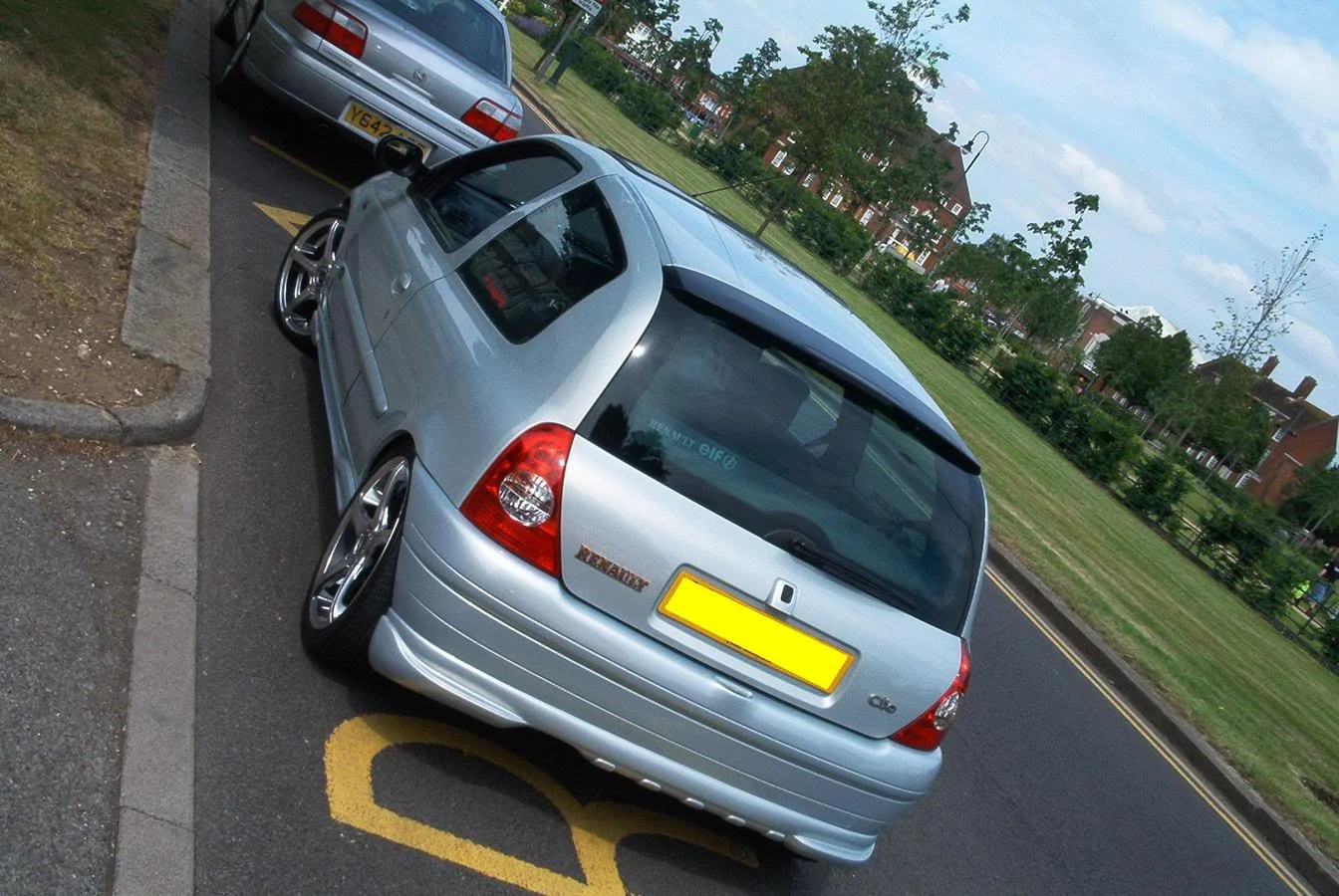 clio70001.webp