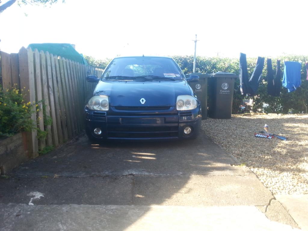 clio7_zps49891d8e.jpg