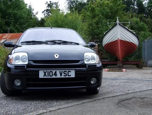 clio8.webp